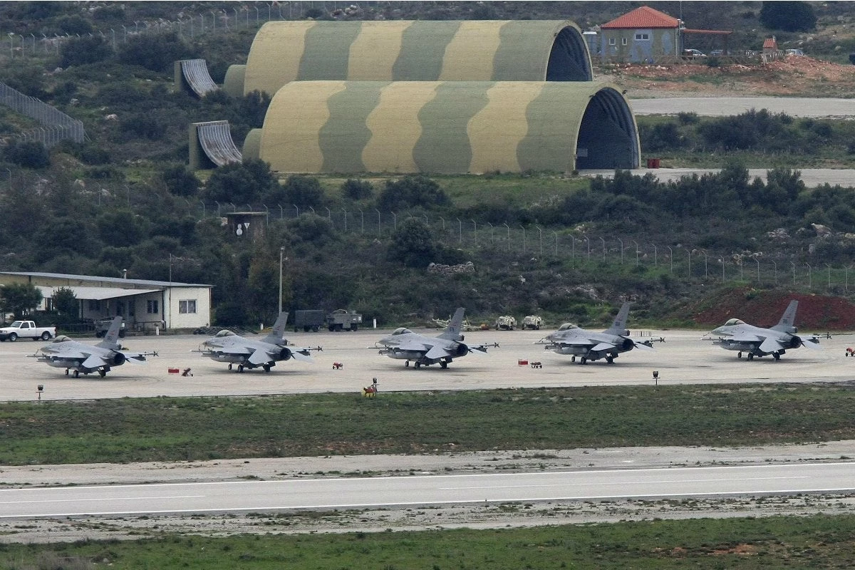 Οι Αμερικανοί «μετακομίζουν» Ελλάδα: Γεμίζει βάσεις των ΗΠΑ η χώρα μας – Η γεωπολιτική τράπουλα ανακατεύεται